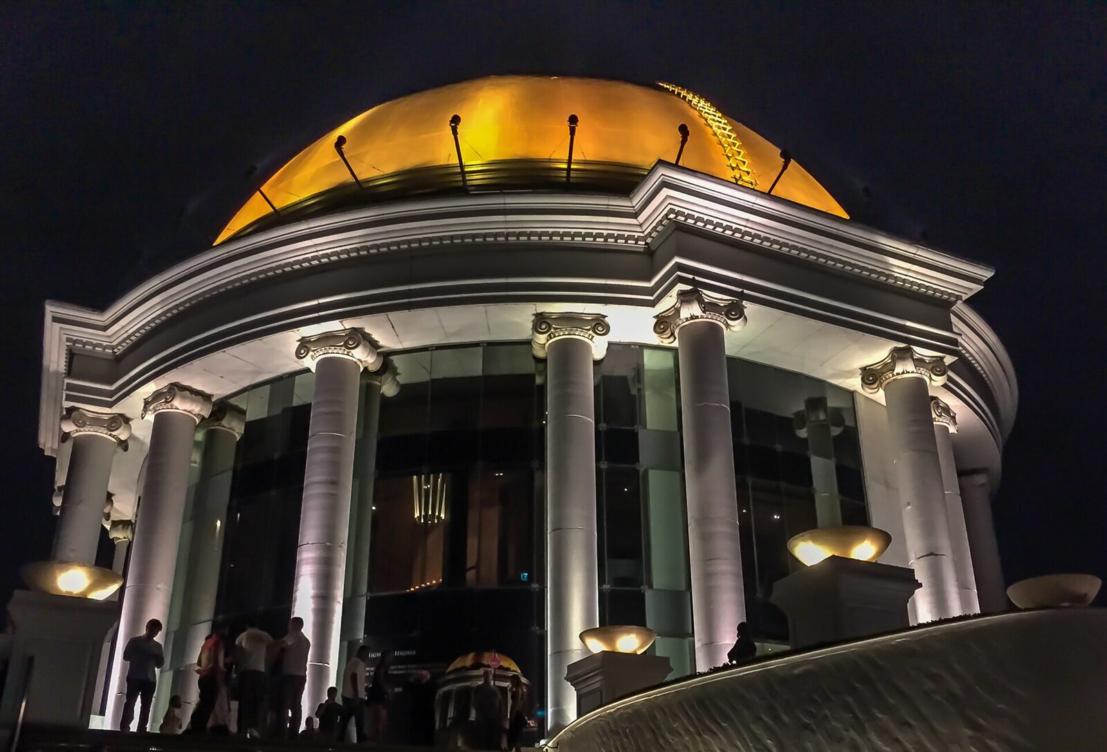 lebua at State Tower