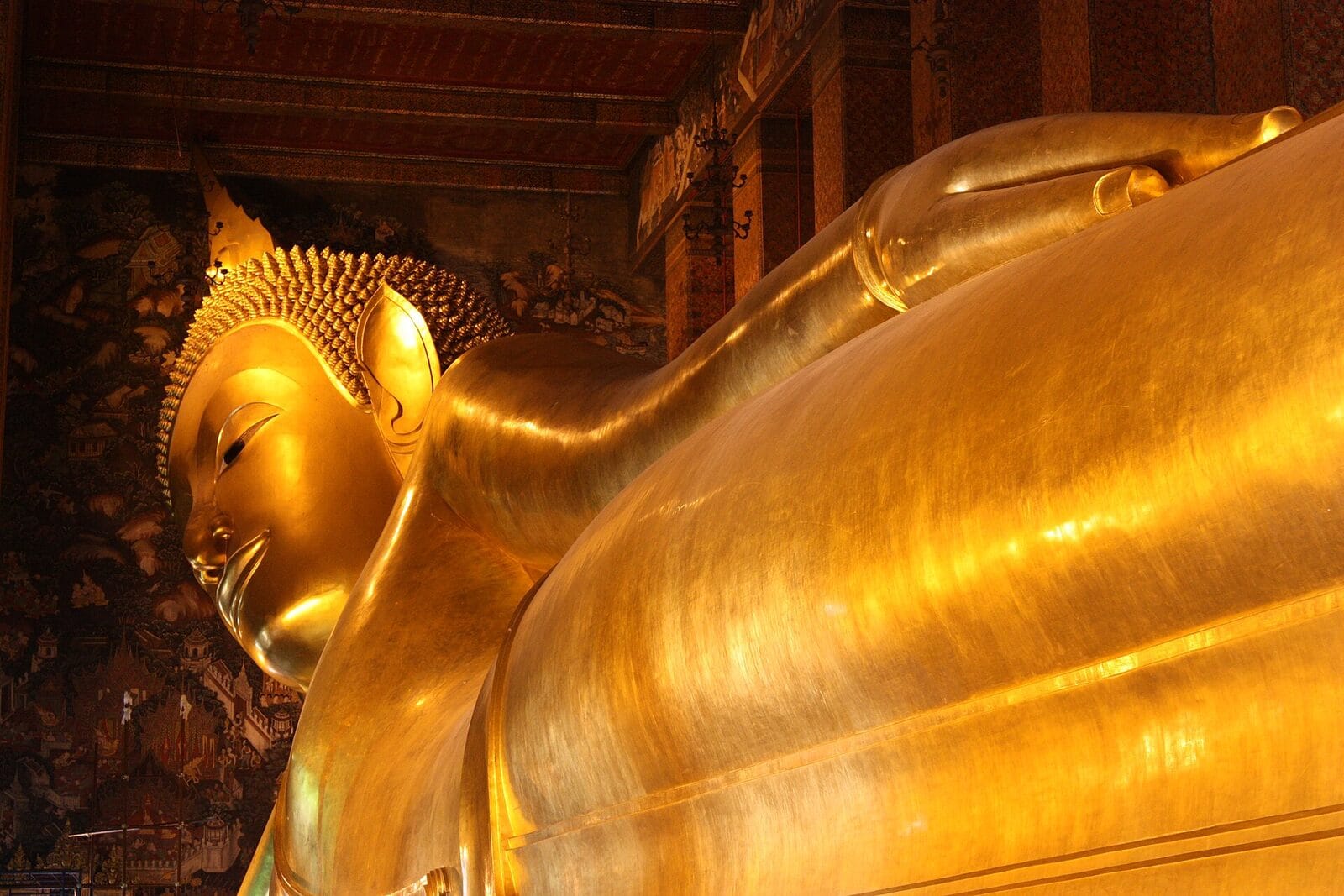 Wat Pho's reclining Buddha
