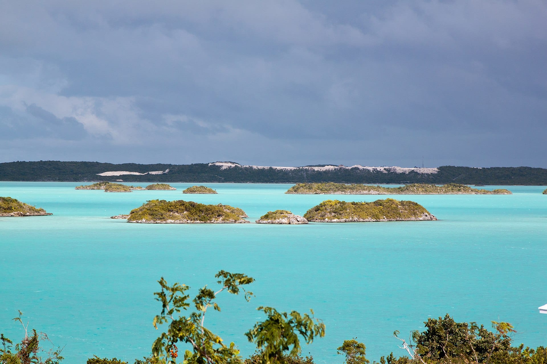 Chalk Sound National Park