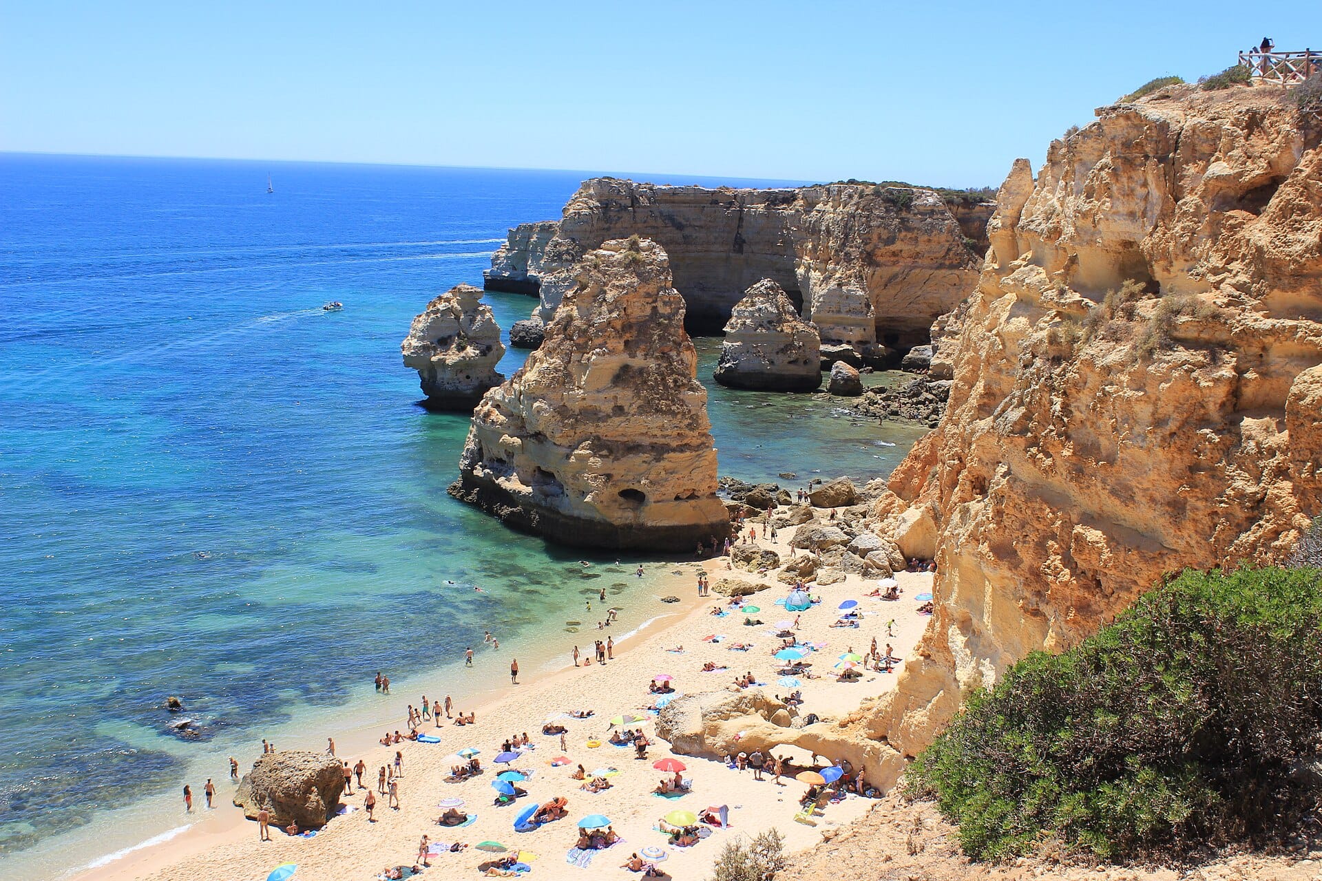 Praia da Marinha, Algarve, Portugal